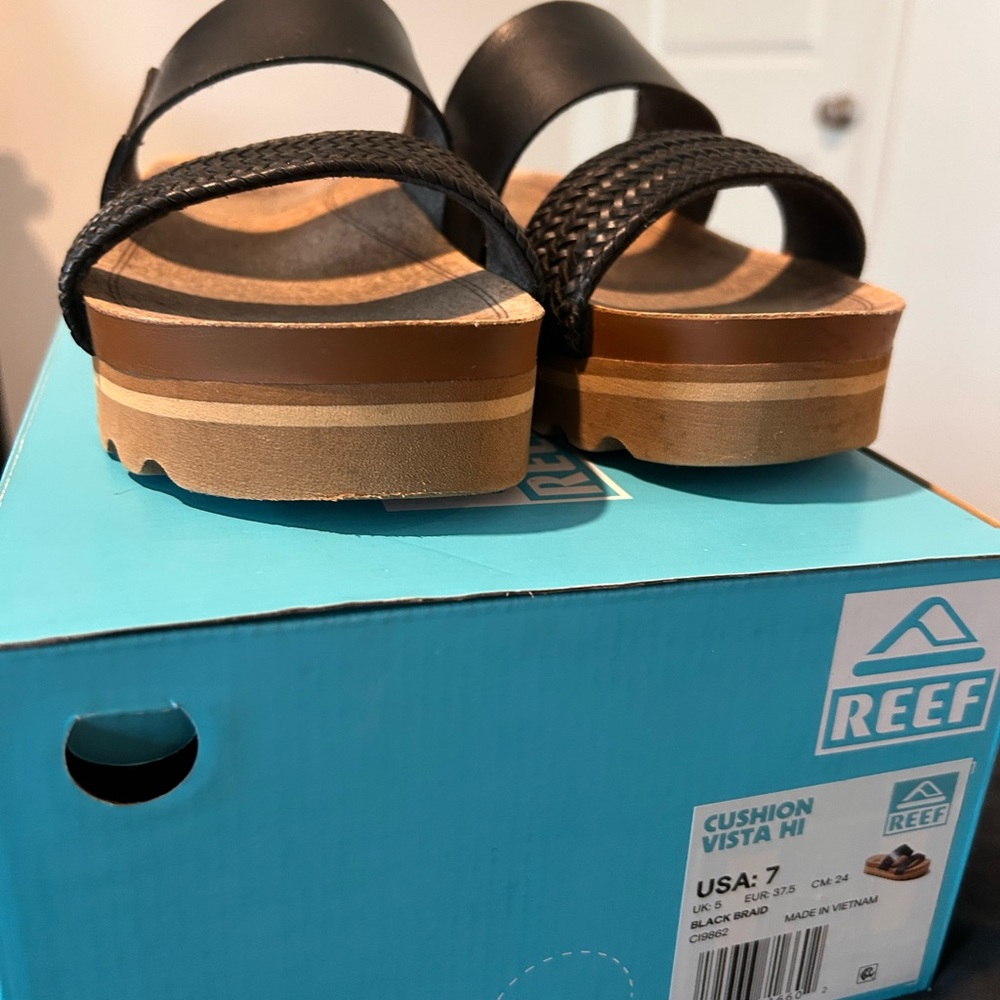 Reef Women's Black and Brown Cushion Vista Hi Sandals